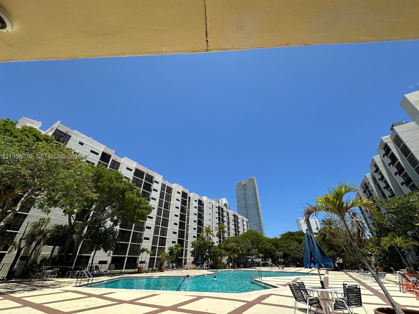 PLAZA OF AMERICAS CONDO P · #617 in Sunny Isles Beach - Photo 24