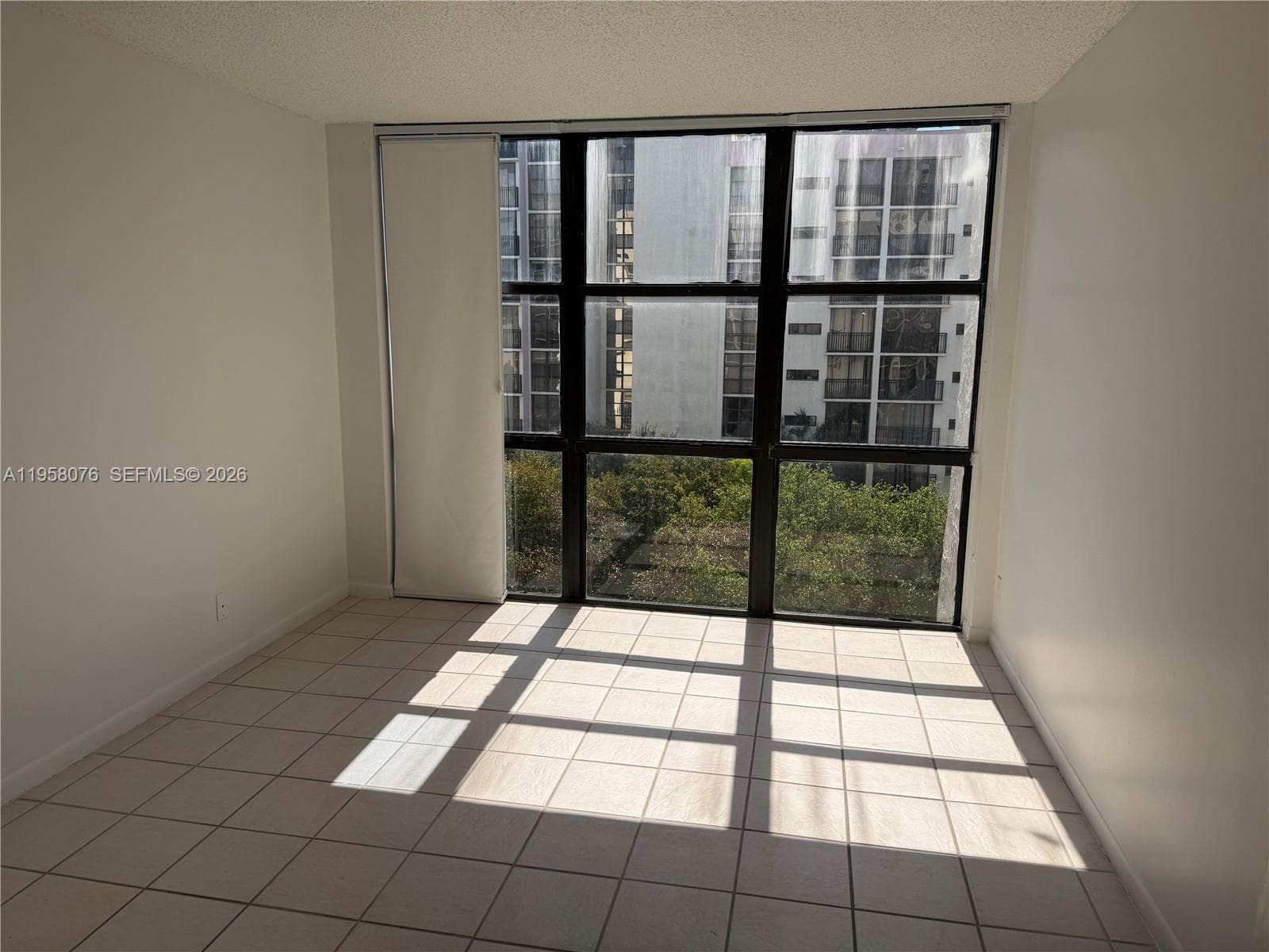 PLAZA OF AMERICAS CONDO P · #617 in Sunny Isles Beach - Photo 11