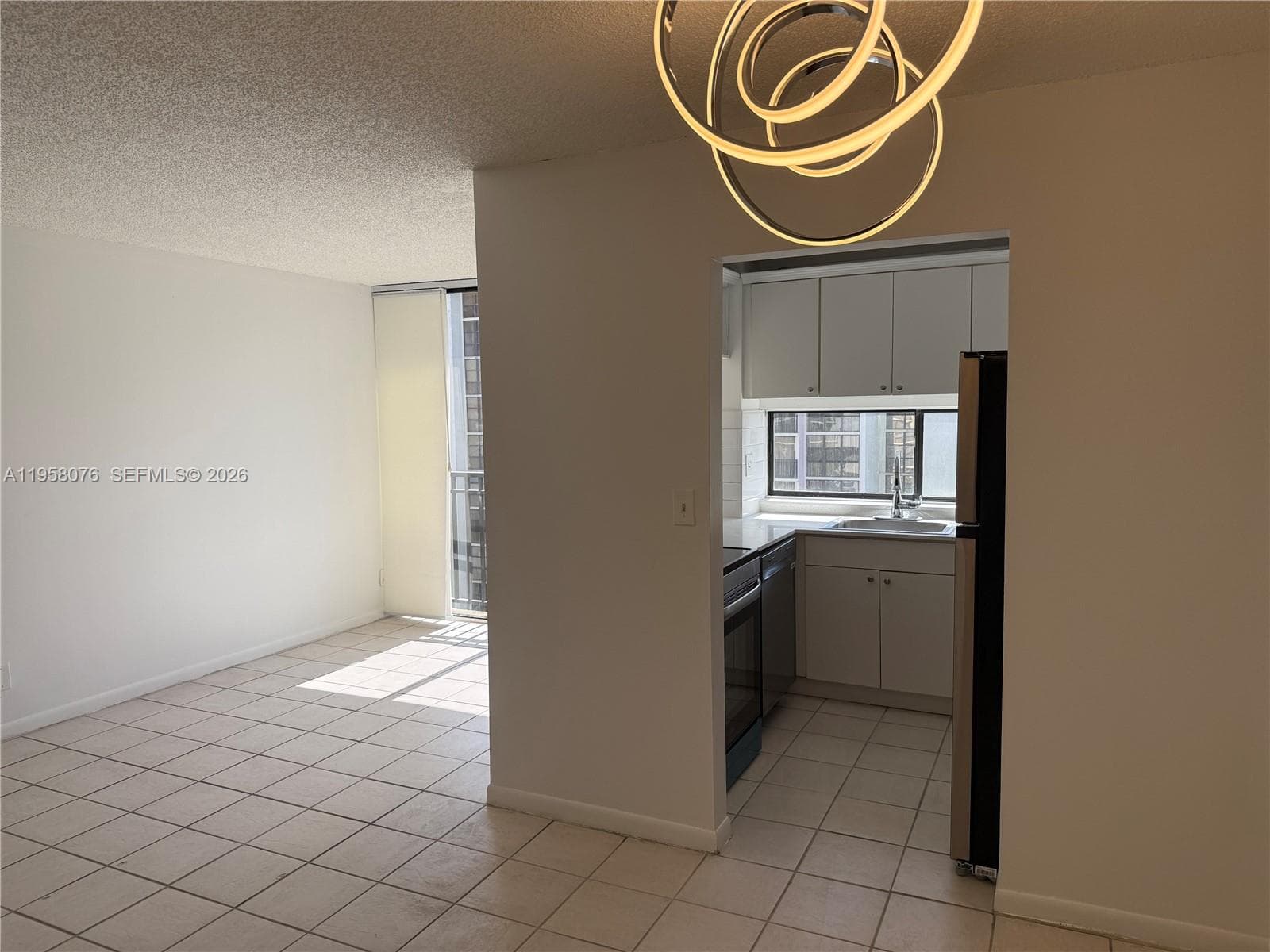 PLAZA OF AMERICAS CONDO P · #617 in Sunny Isles Beach - Photo 4