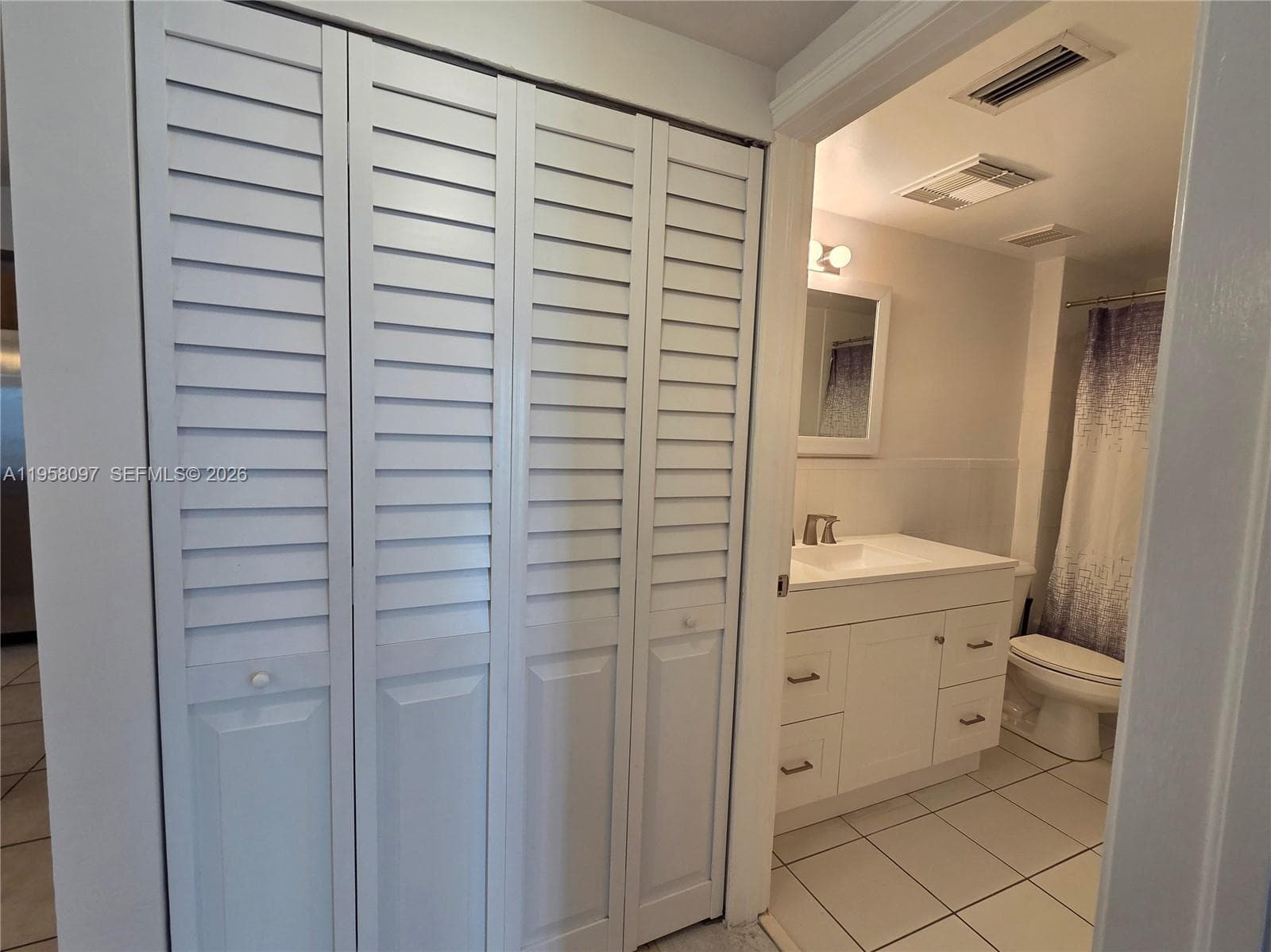 BAHIA BISCAYNE CONDO · #601 in Miami - Photo 38