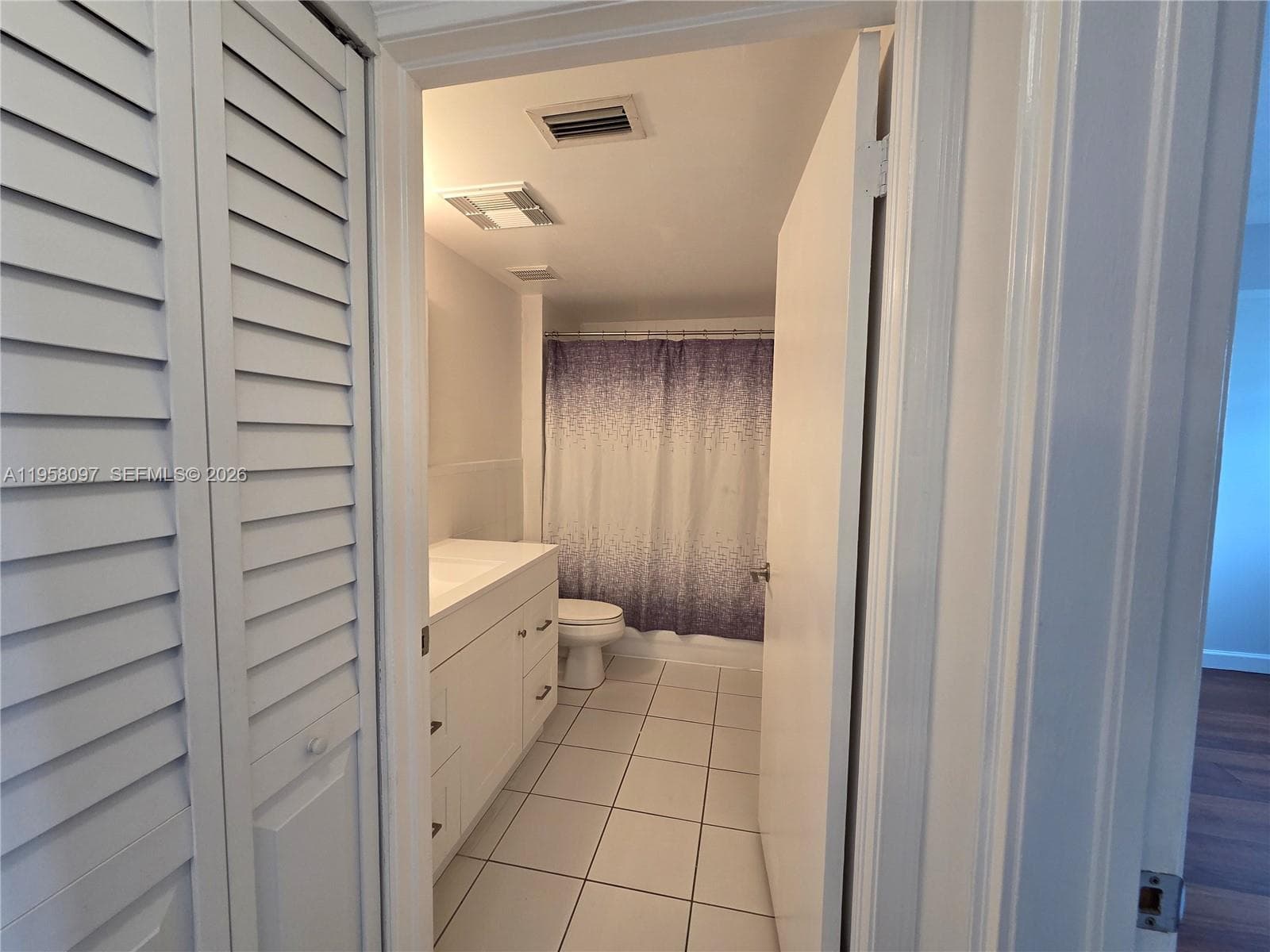 BAHIA BISCAYNE CONDO · #601 in Miami - Photo 33
