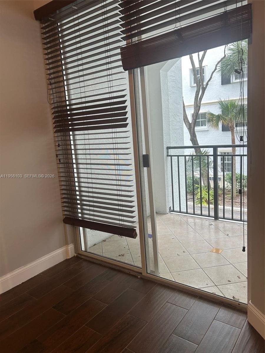 VILLAGE BY THE BAY CONDO · #14208 in Aventura - Photo 9