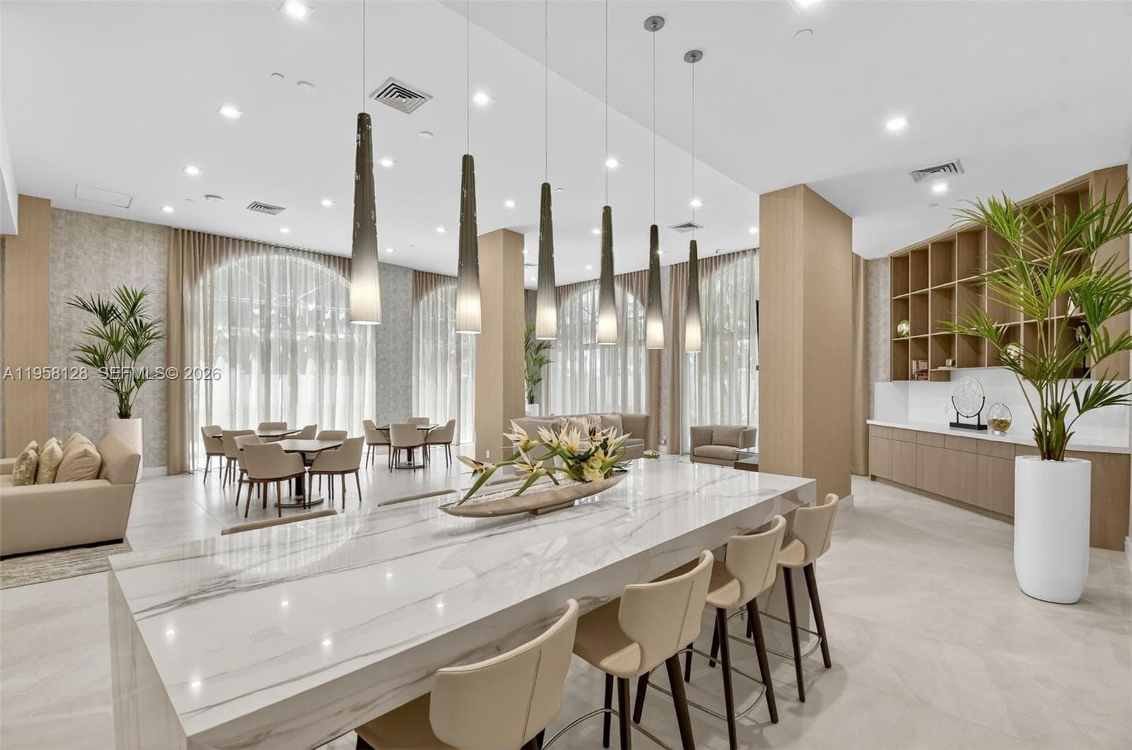 HARBORSIDE AT THE WATERWA · #410 in Aventura - Photo 24