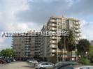 WILSHIRE CONDO · #315W in Miami - Photo 18