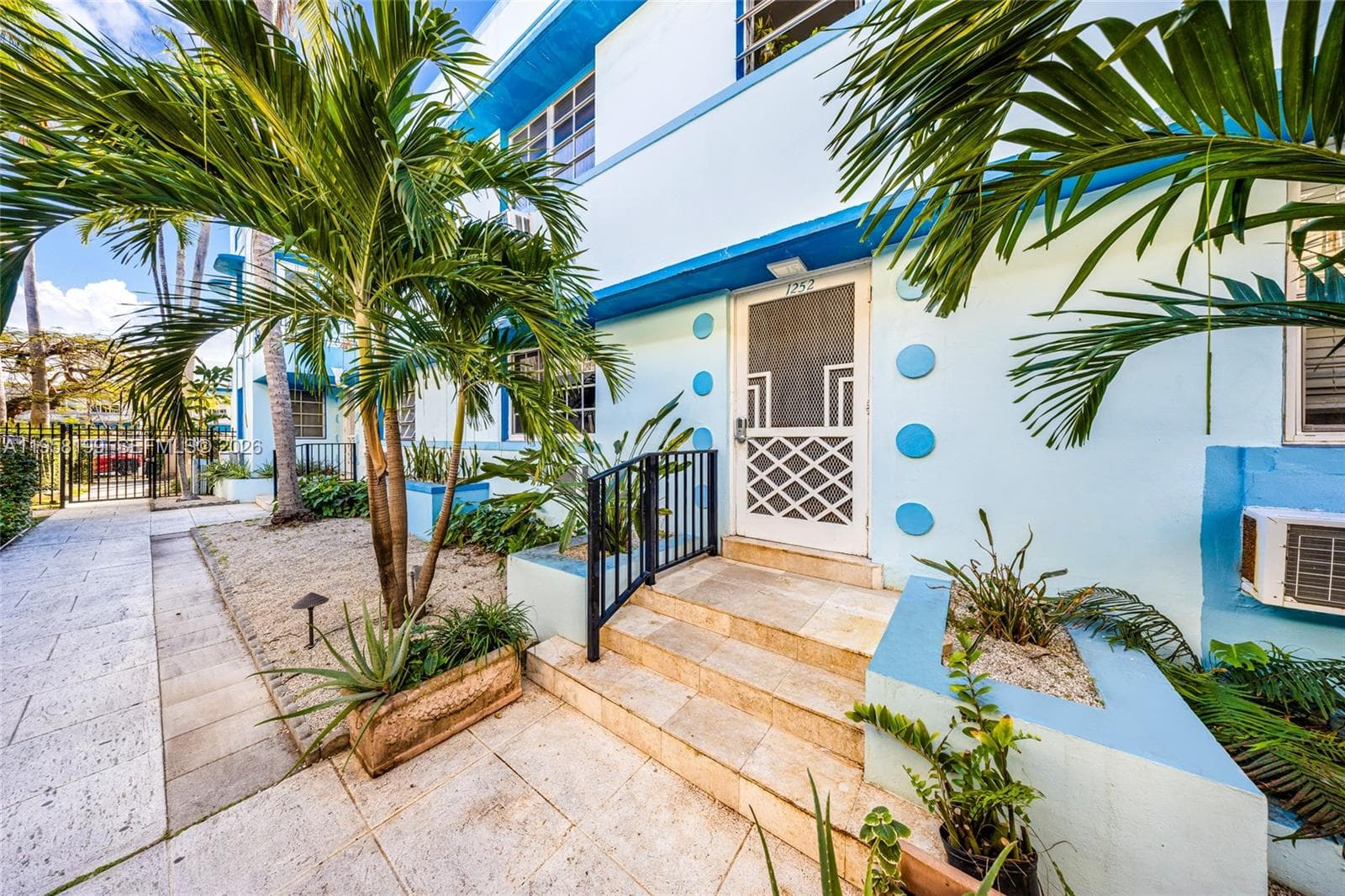 THE VINTAGE EAST CONDO · #8 in Miami Beach - Photo 4