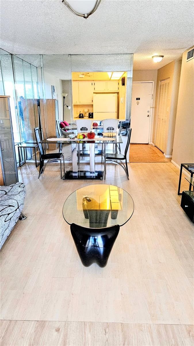 WOODSIDE APTS CONDO · #A217 in North Miami Beach - Photo 7