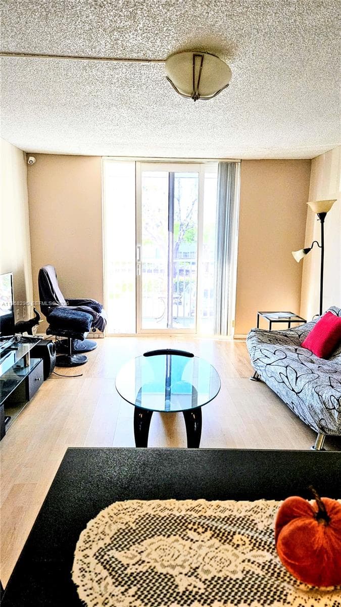 WOODSIDE APTS CONDO · #A217 in North Miami Beach - Photo 8