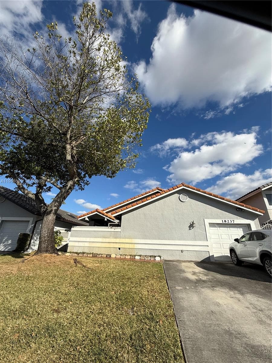 18237 NW 61st Pl photo 1