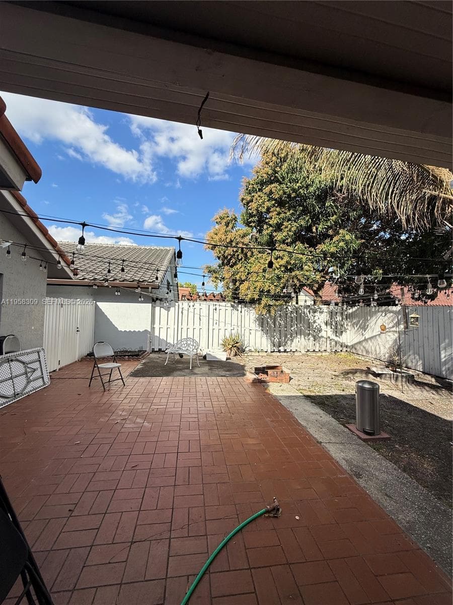 18237 NW 61st Pl photo 15
