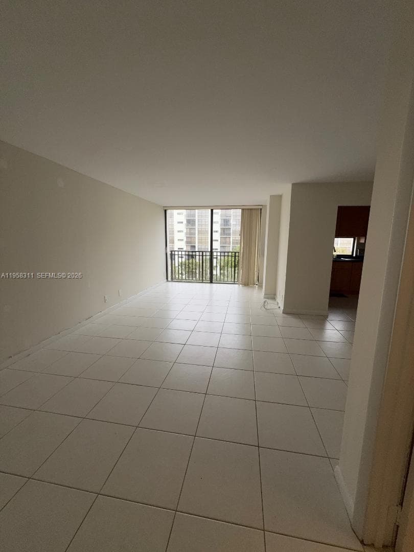 PLAZA OF AMERICAS CONDO P · #507 in Sunny Isles Beach - Photo 22