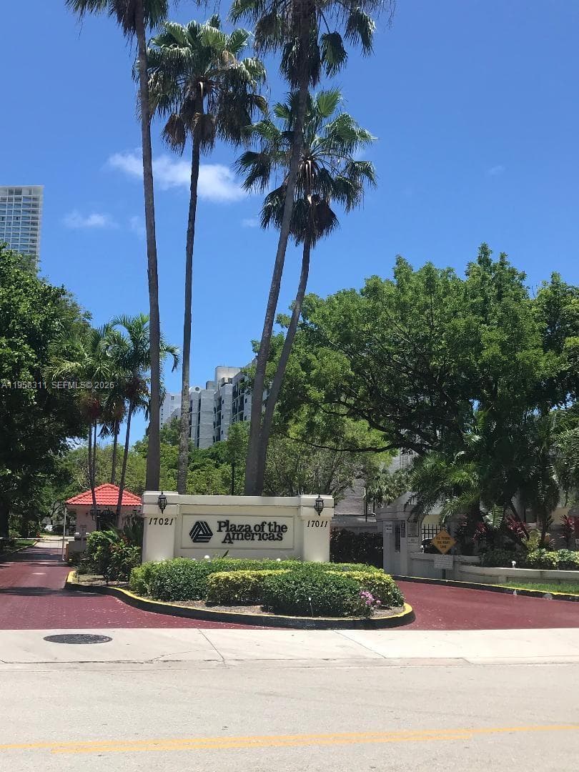 PLAZA OF AMERICAS CONDO P · #507 in Sunny Isles Beach - Photo 3