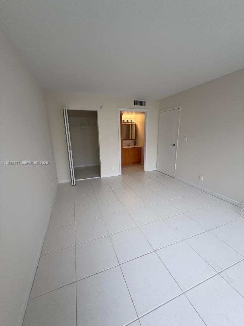 PLAZA OF AMERICAS CONDO P · #507 in Sunny Isles Beach - Photo 18