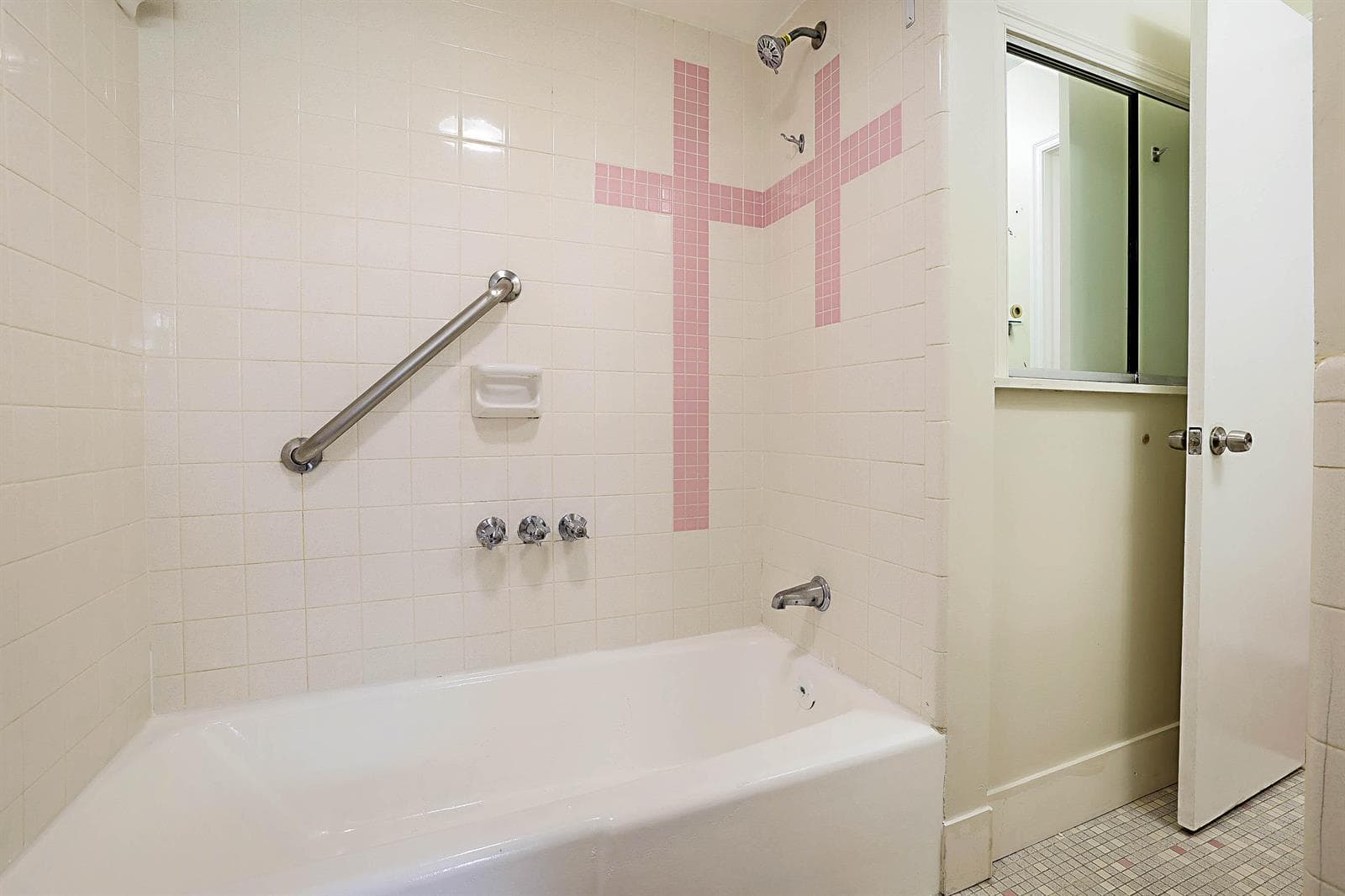 Tub