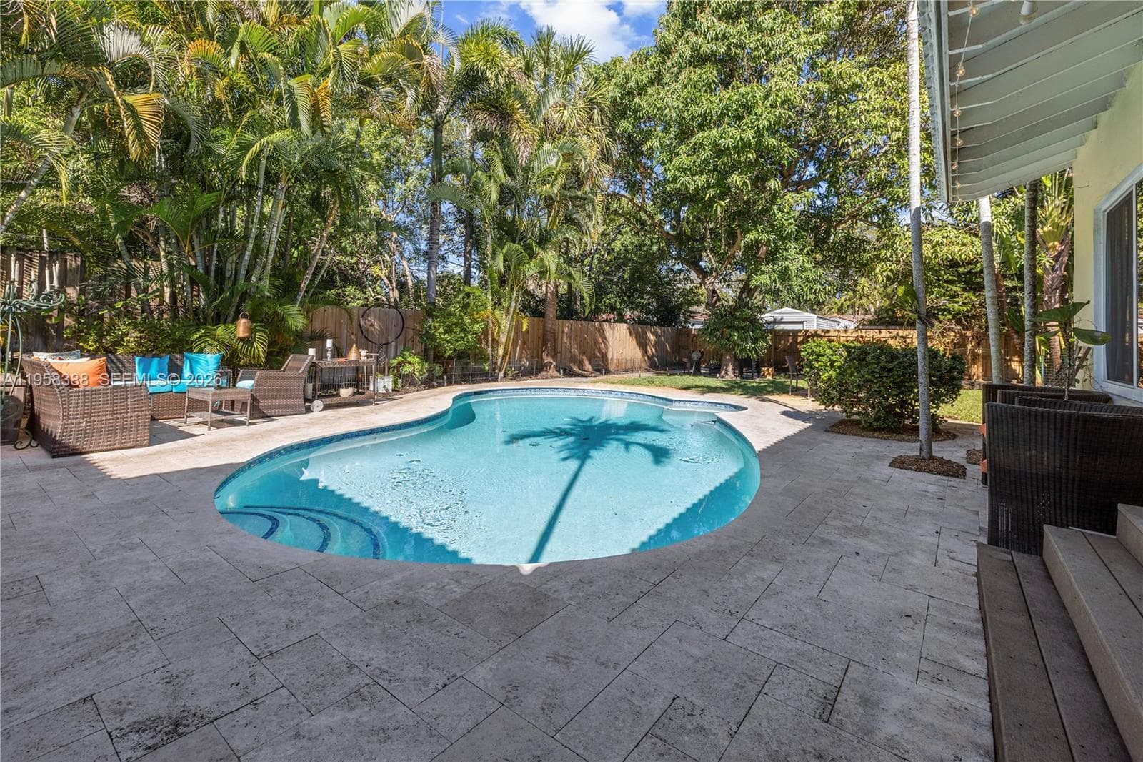 1531 Dewey St photo 14