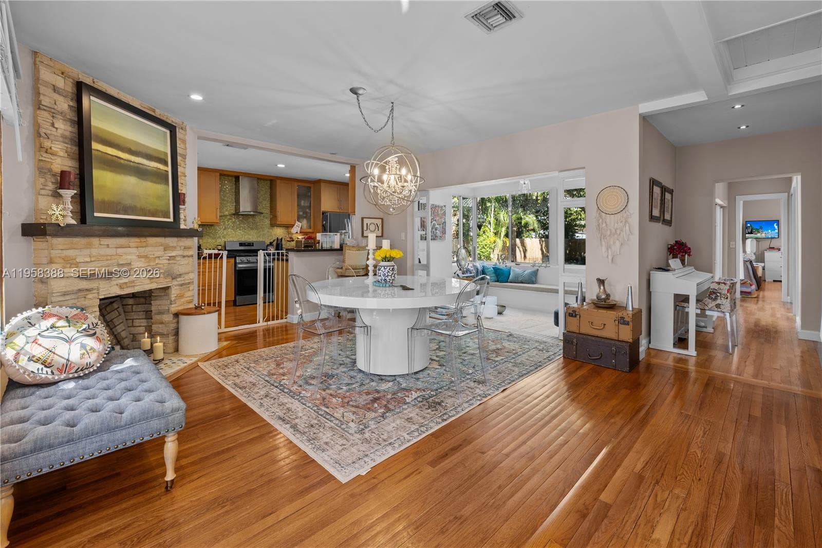 1531 Dewey St photo 18