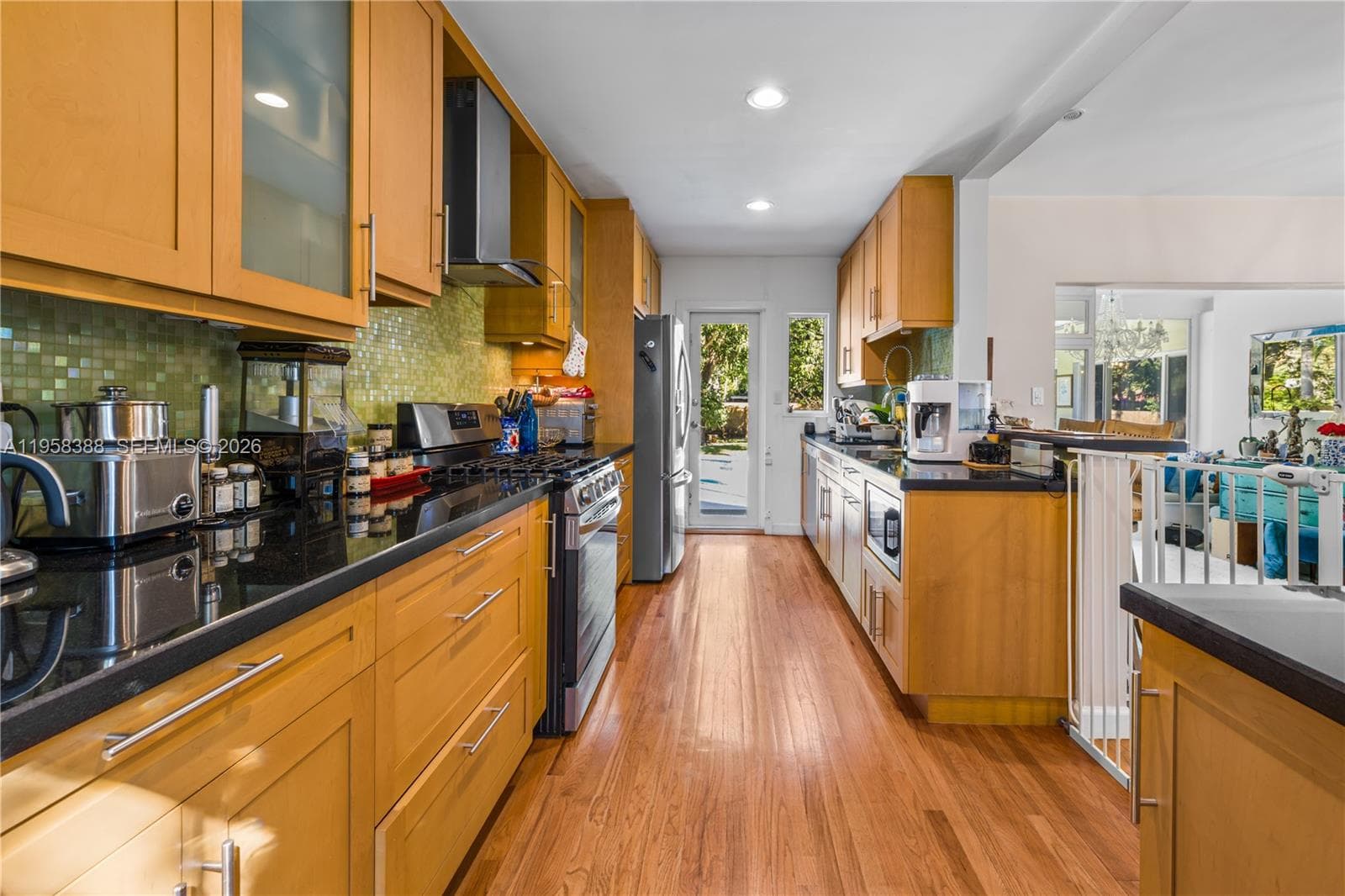 1531 Dewey St photo 21