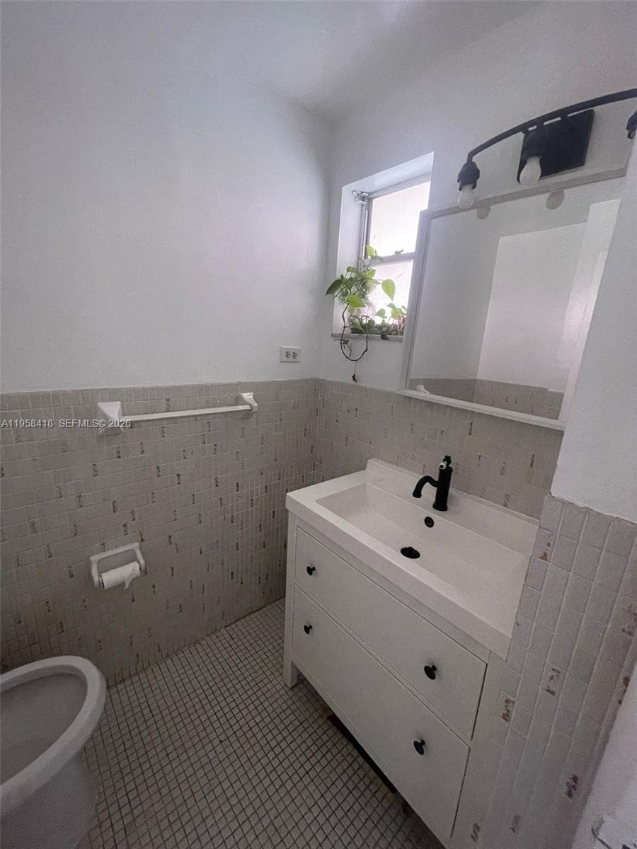 FIRST GULFSTREAM GARDEN · #103C in Hallandale Beach - Photo 13