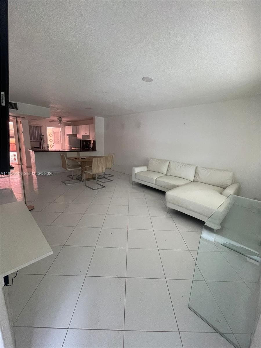 FIRST GULFSTREAM GARDEN · #103C in Hallandale Beach - Photo 9