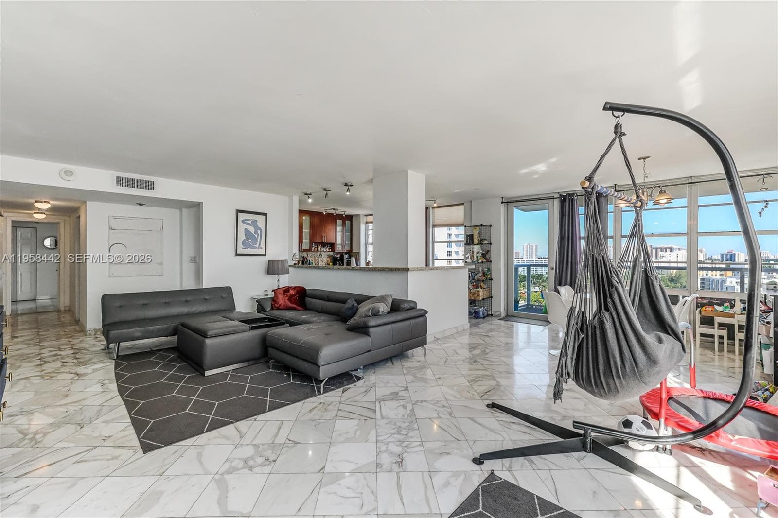 WINSTON TOWER 300 CONDO · #1404 in Sunny Isles Beach - Photo 6