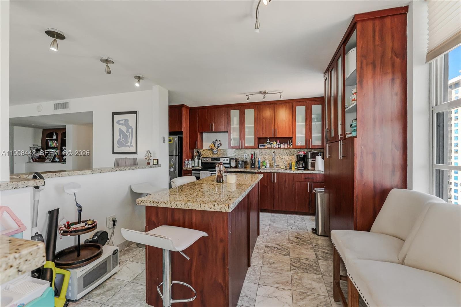 WINSTON TOWER 300 CONDO · #1404 in Sunny Isles Beach - Photo 12