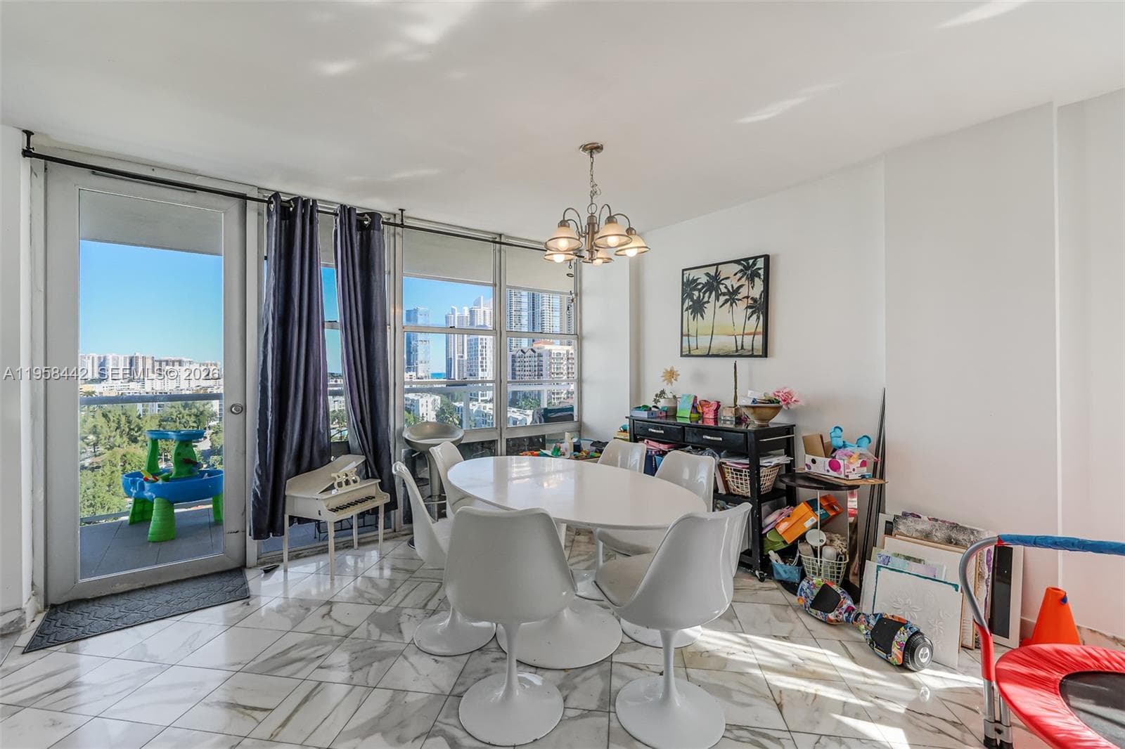 WINSTON TOWER 300 CONDO · #1404 in Sunny Isles Beach - Photo 9