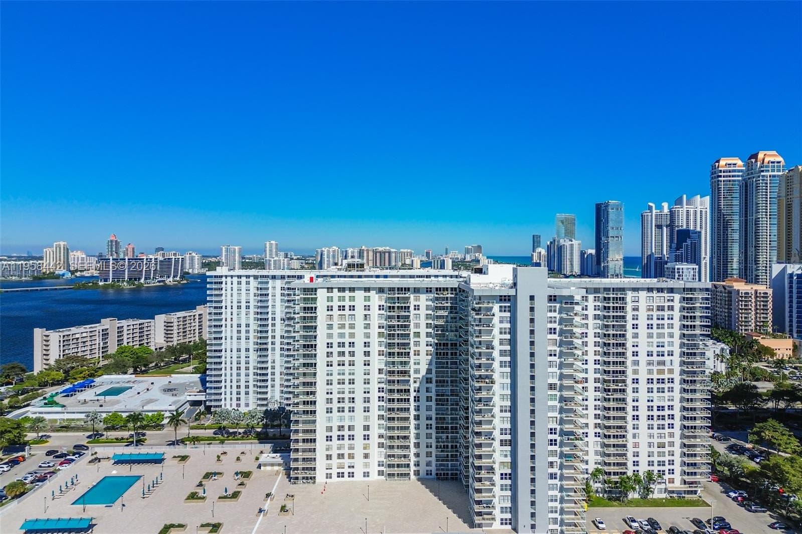 WINSTON TOWER 300 CONDO · #1404 in Sunny Isles Beach - Photo 41