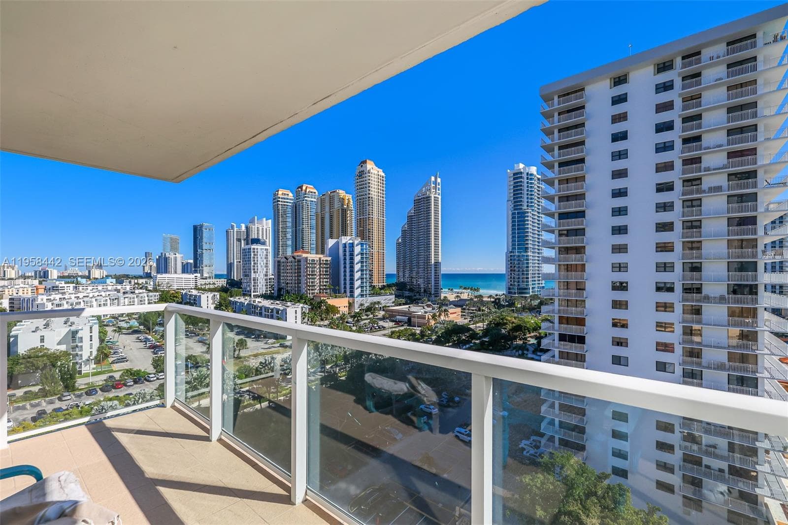 WINSTON TOWER 300 CONDO · #1404 in Sunny Isles Beach - Photo 18