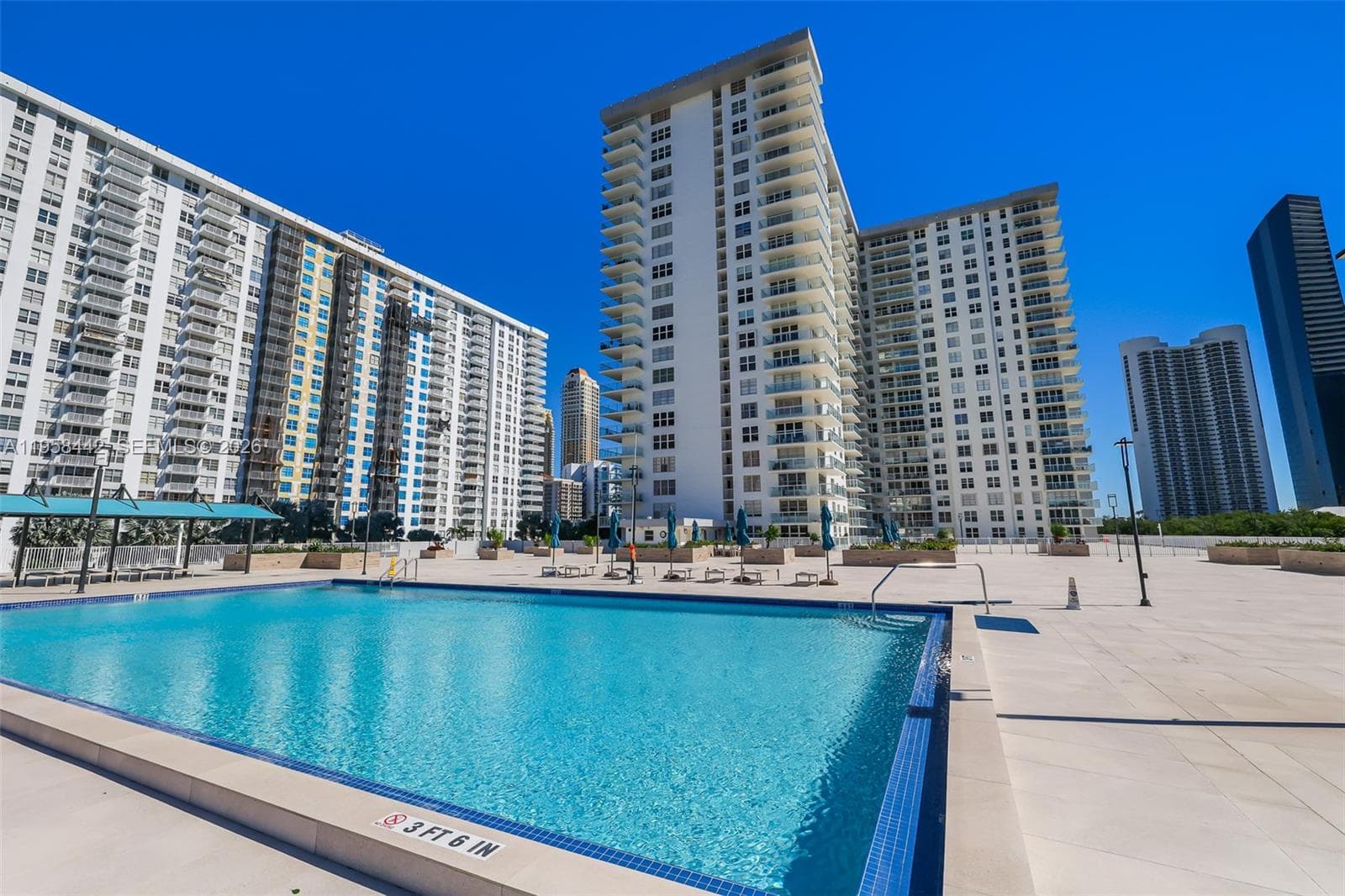 WINSTON TOWER 300 CONDO · #1404 in Sunny Isles Beach - Photo 37