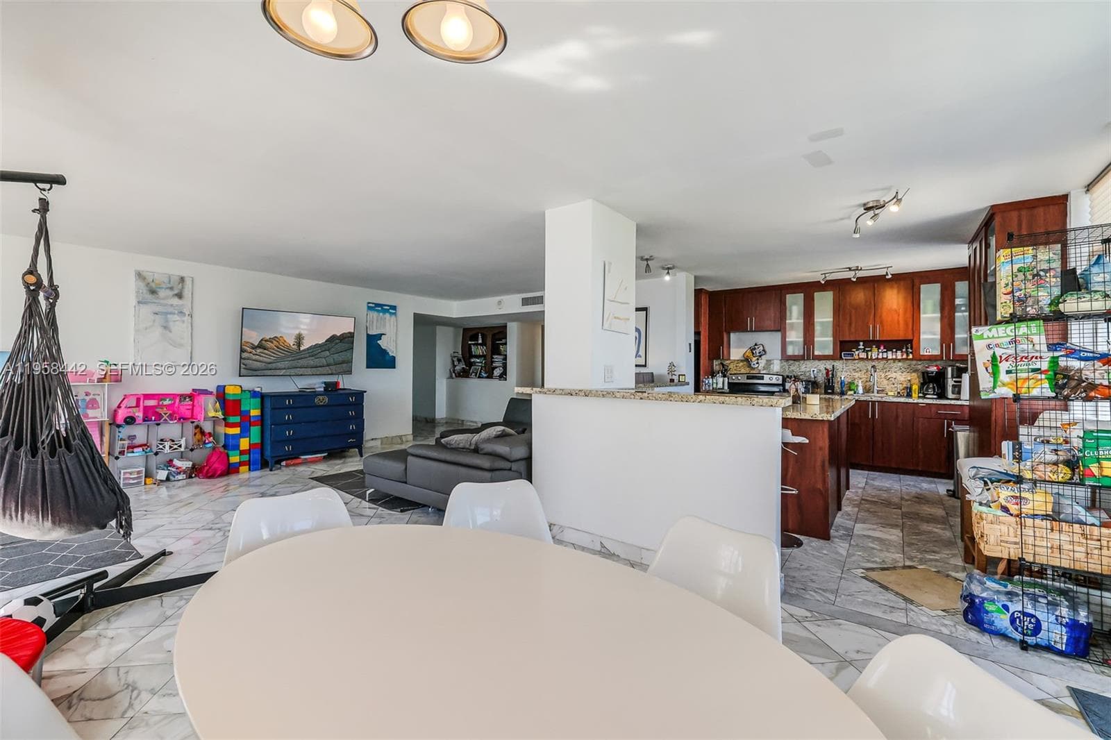 WINSTON TOWER 300 CONDO · #1404 in Sunny Isles Beach - Photo 11
