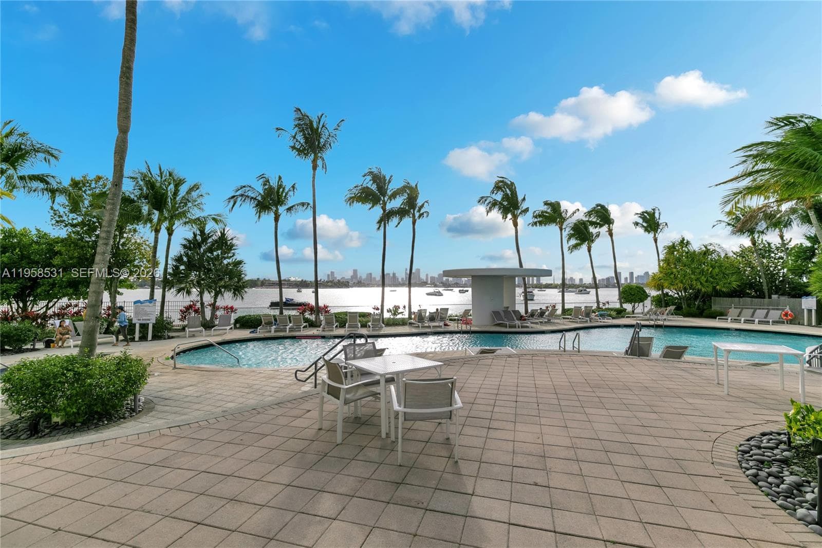 THE WAVERLY AT SOUTH BEAC · #2409 in Miami Beach - Photo 13