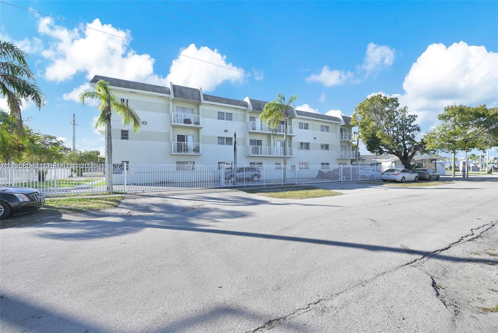 MARBELLA CONDO · #208 in North Miami - Photo 13