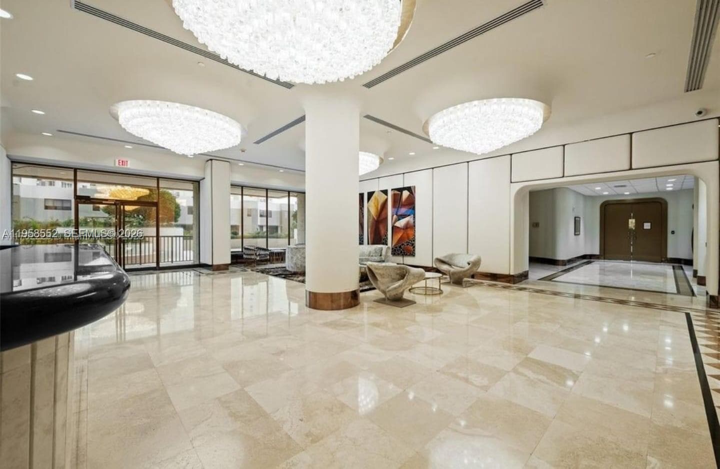 CRICKET CLUB CONDO · #811 in Miami - Photo 20