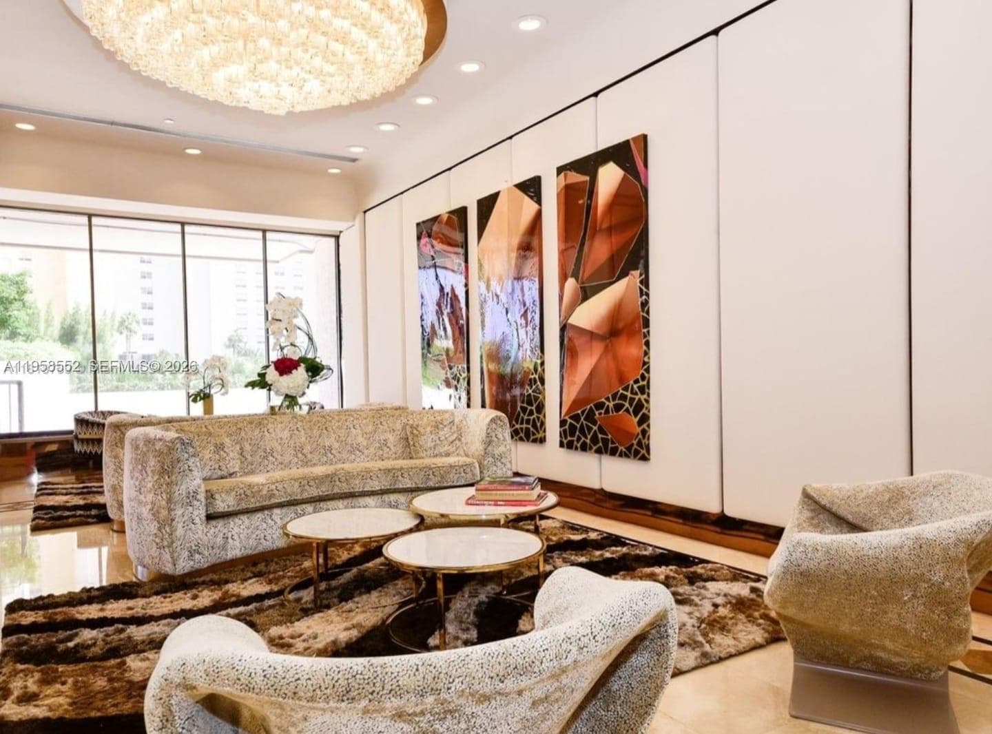 CRICKET CLUB CONDO · #811 in Miami - Photo 19