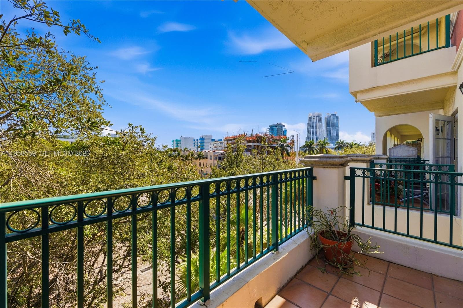 ARMITAGE PLACE NO 3 CONDO · #206 in Miami Beach - Photo 4