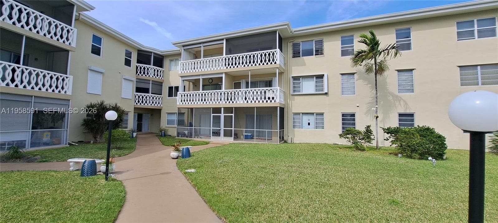 crystal cove · #2B in Hallandale Beach - Photo 43