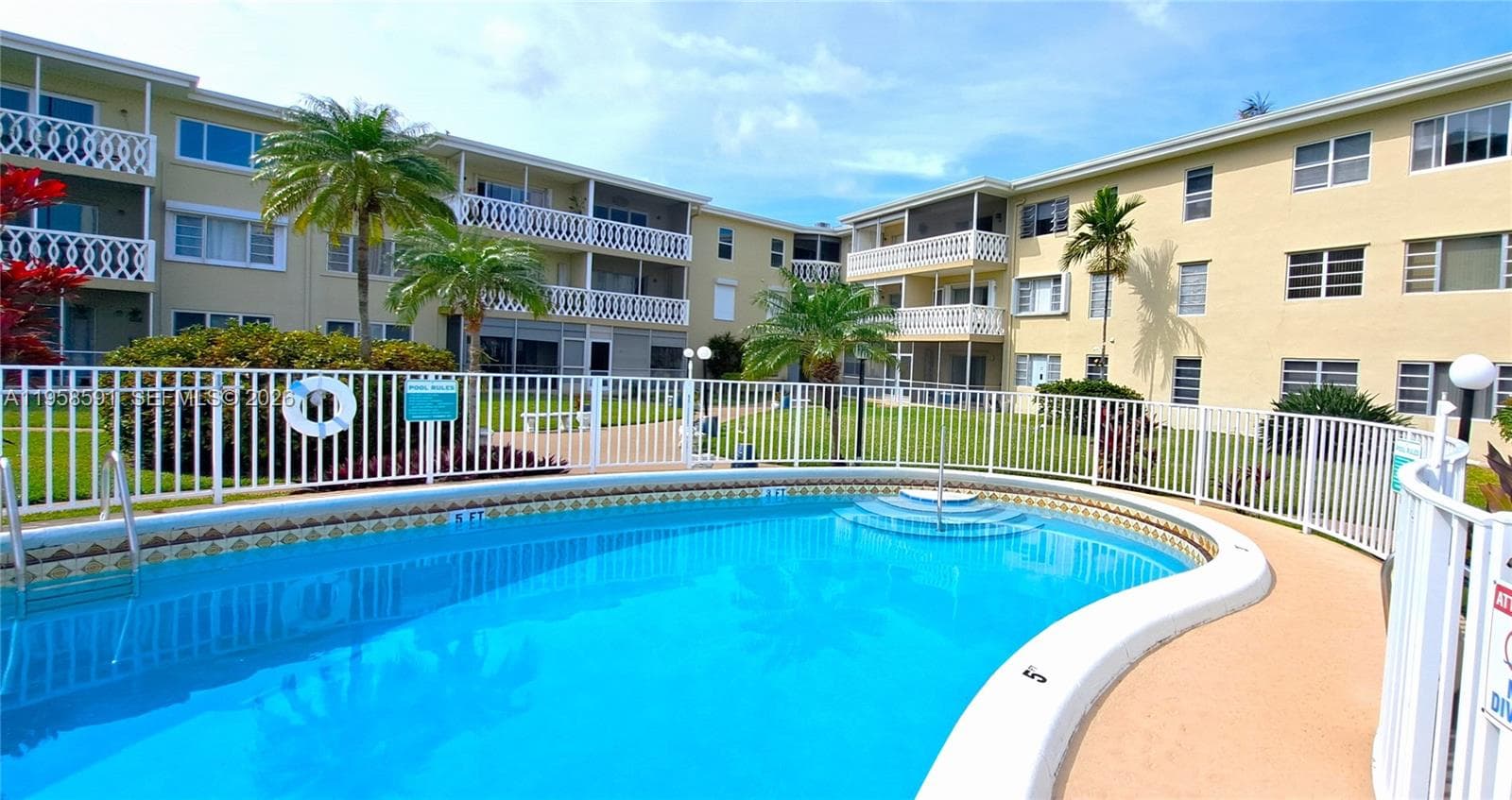 crystal cove · #2B in Hallandale Beach - Photo 10