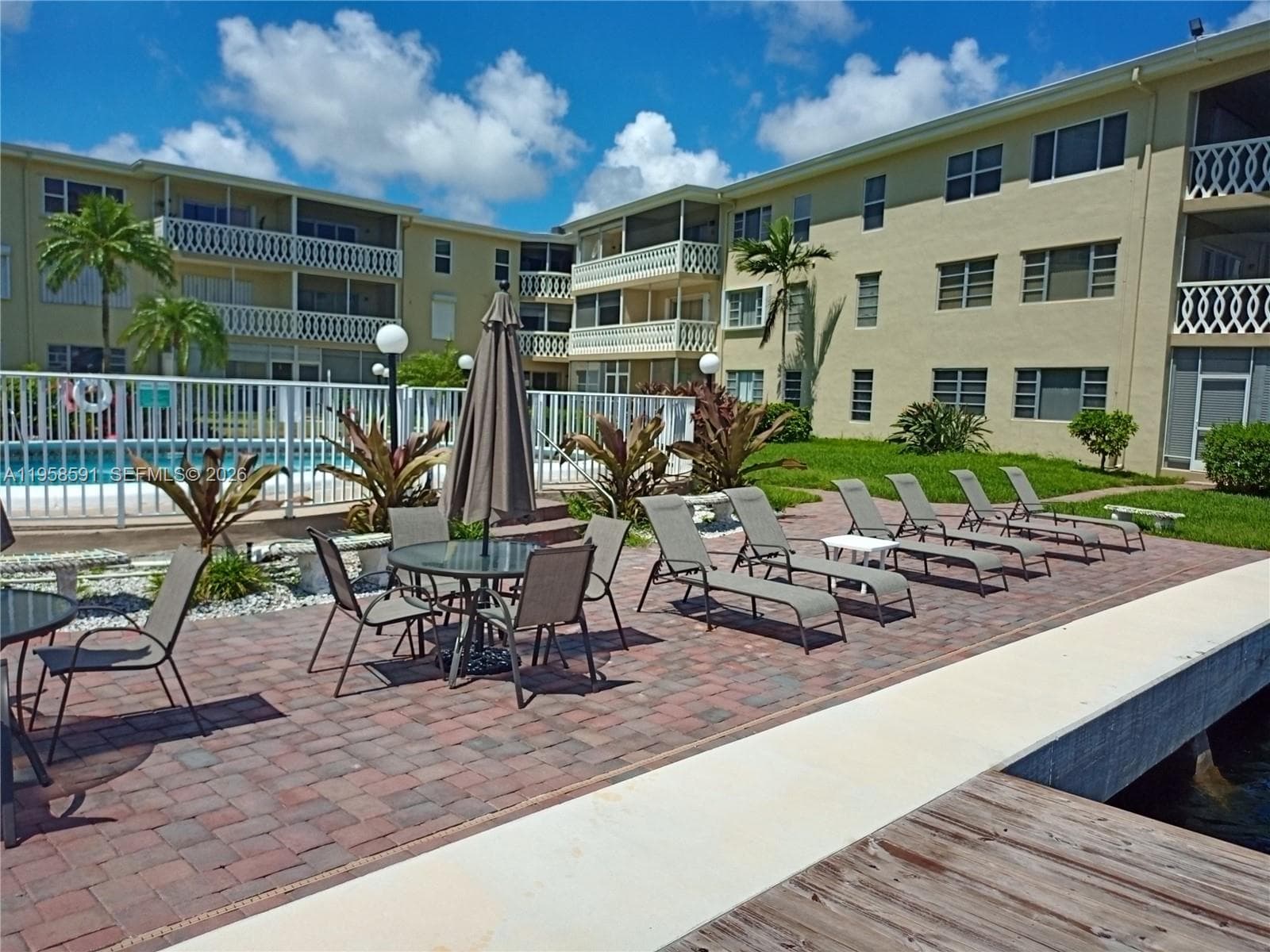 crystal cove · #2B in Hallandale Beach - Photo 33