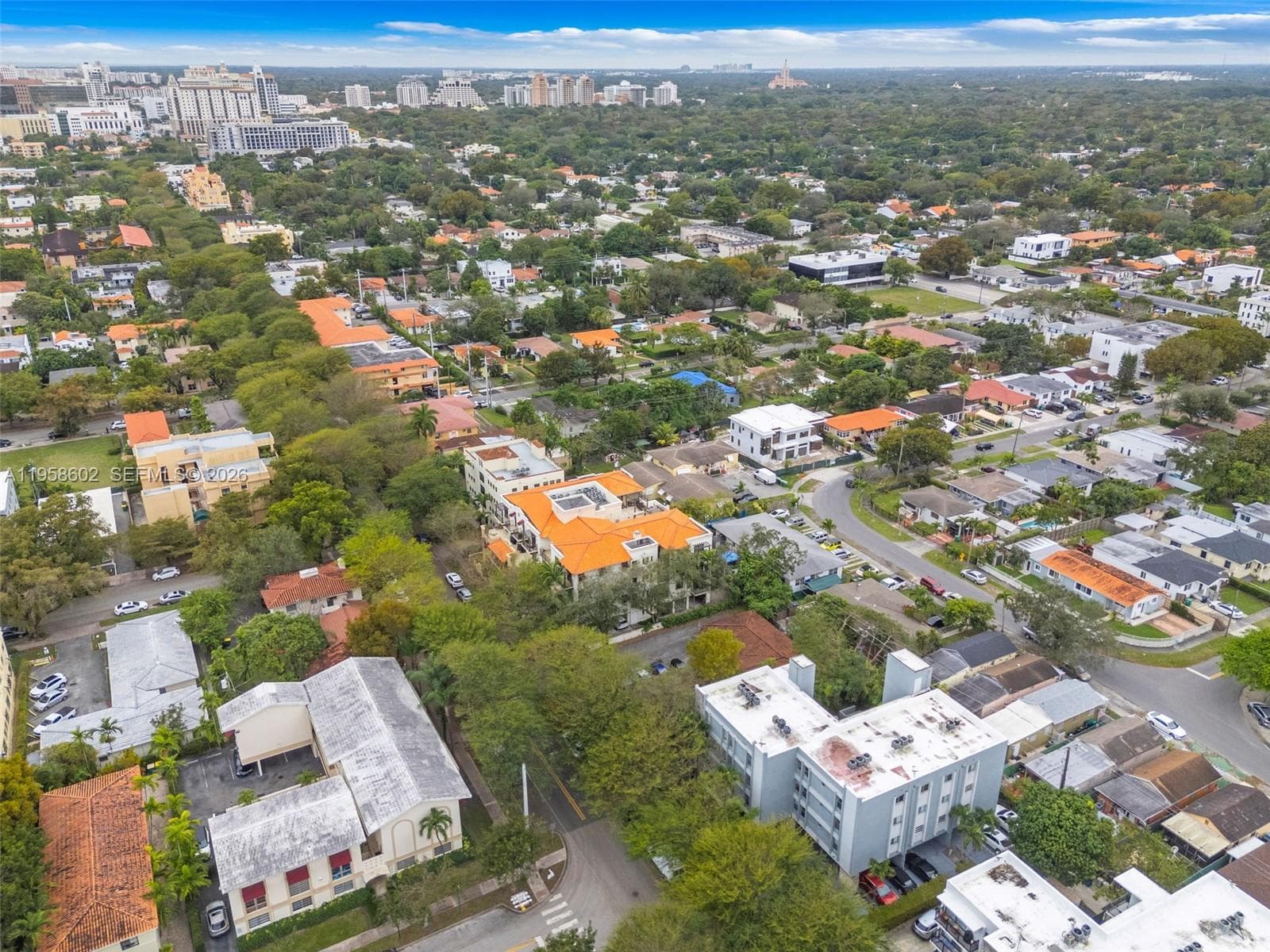 BARCELONA COURT CONDO · #403 in Coral Gables - Photo 32