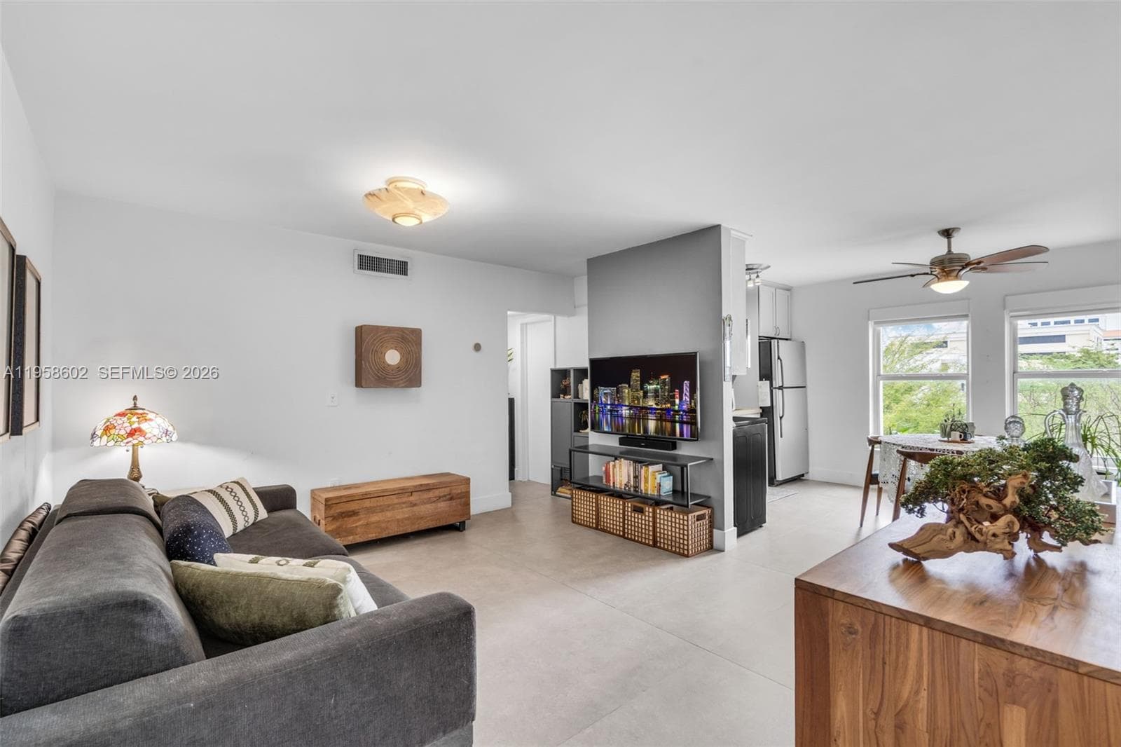 BARCELONA COURT CONDO · #403 in Coral Gables - Photo 4