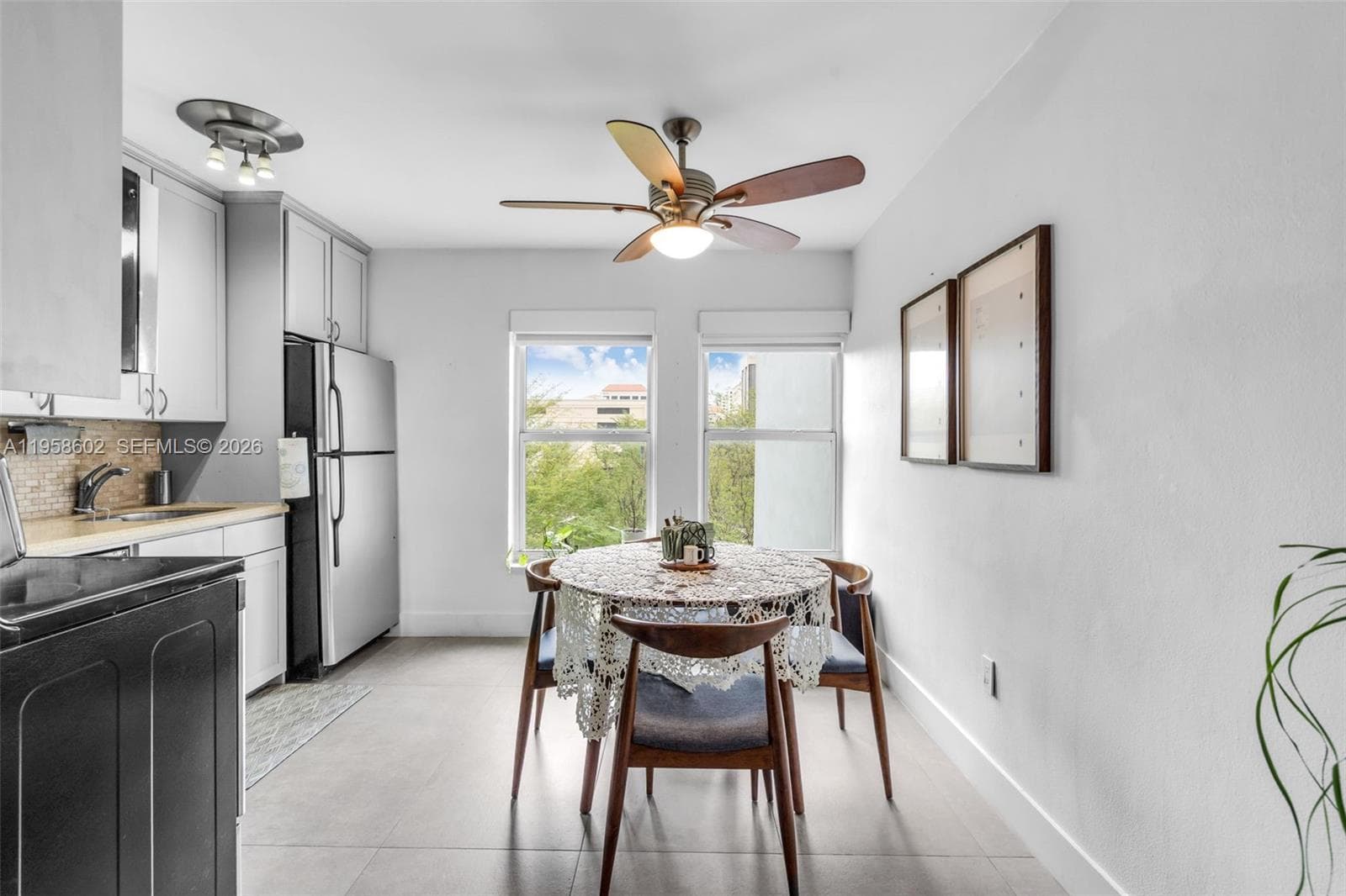 BARCELONA COURT CONDO · #403 in Coral Gables - Photo 8