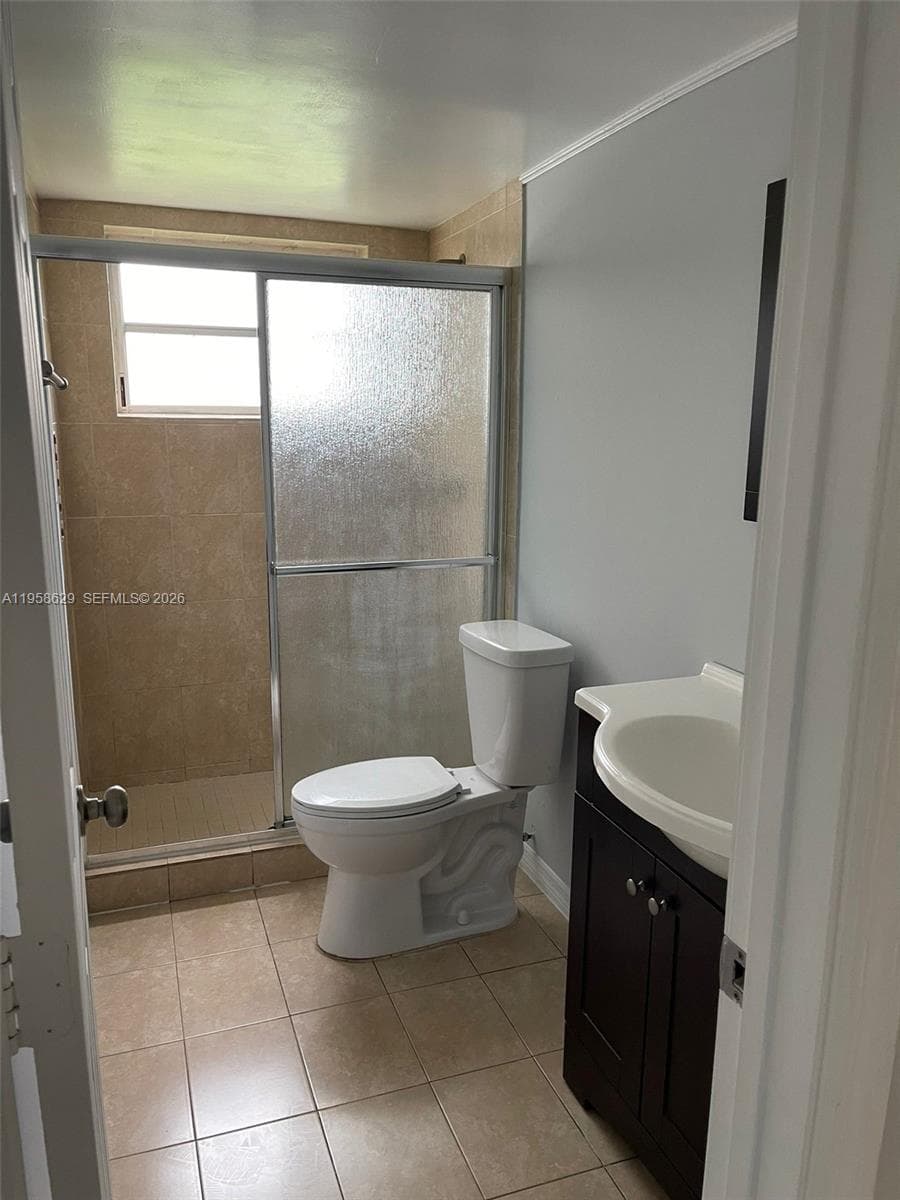 VILLAGE AT DADELAND CONDO · #H113 in Miami - Photo 13