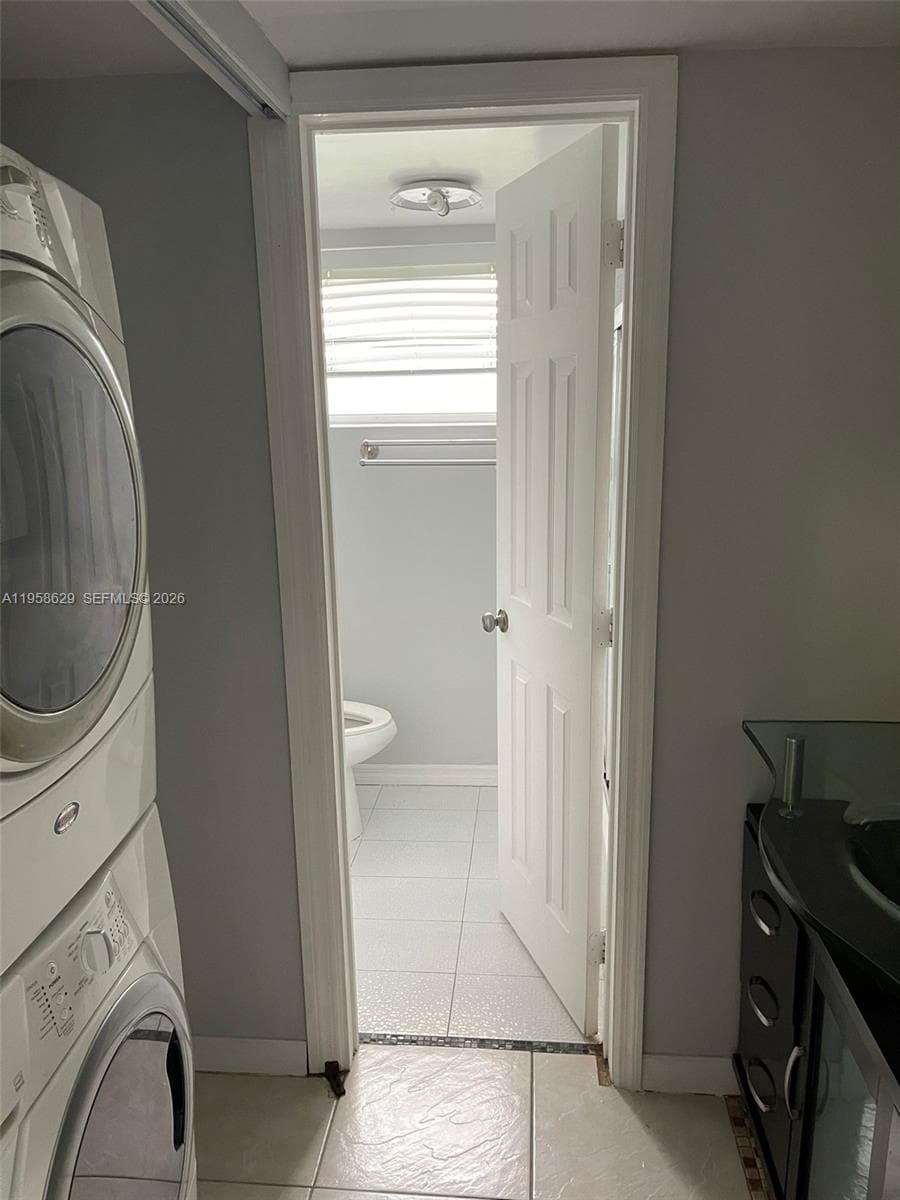VILLAGE AT DADELAND CONDO · #H113 in Miami - Photo 12