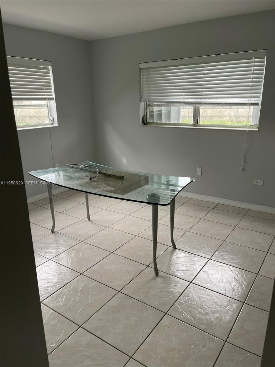 VILLAGE AT DADELAND CONDO · #H113 in Miami - Photo 9