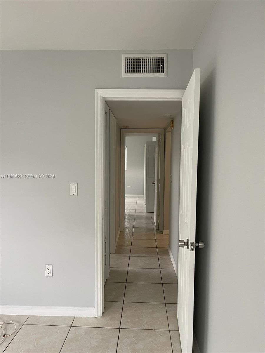 VILLAGE AT DADELAND CONDO · #H113 in Miami - Photo 10