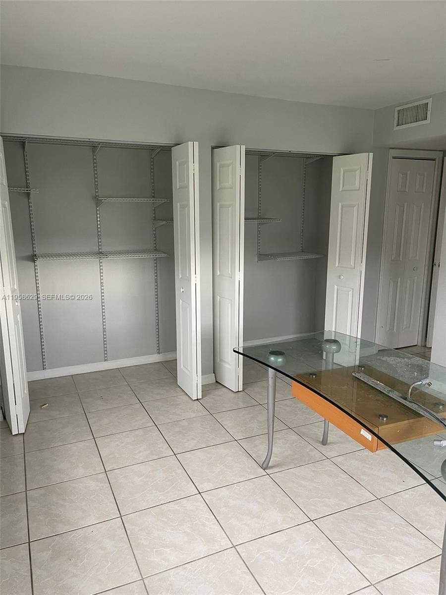 VILLAGE AT DADELAND CONDO · #H113 in Miami - Photo 11