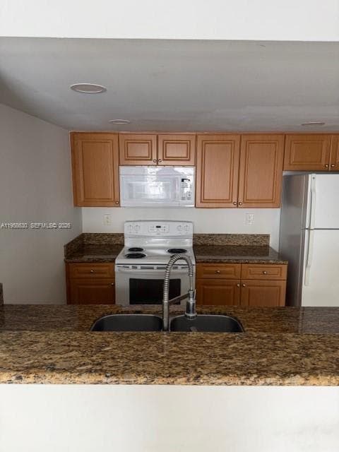 GABLES POINT III CONDO · #1 in Miami - Photo 3