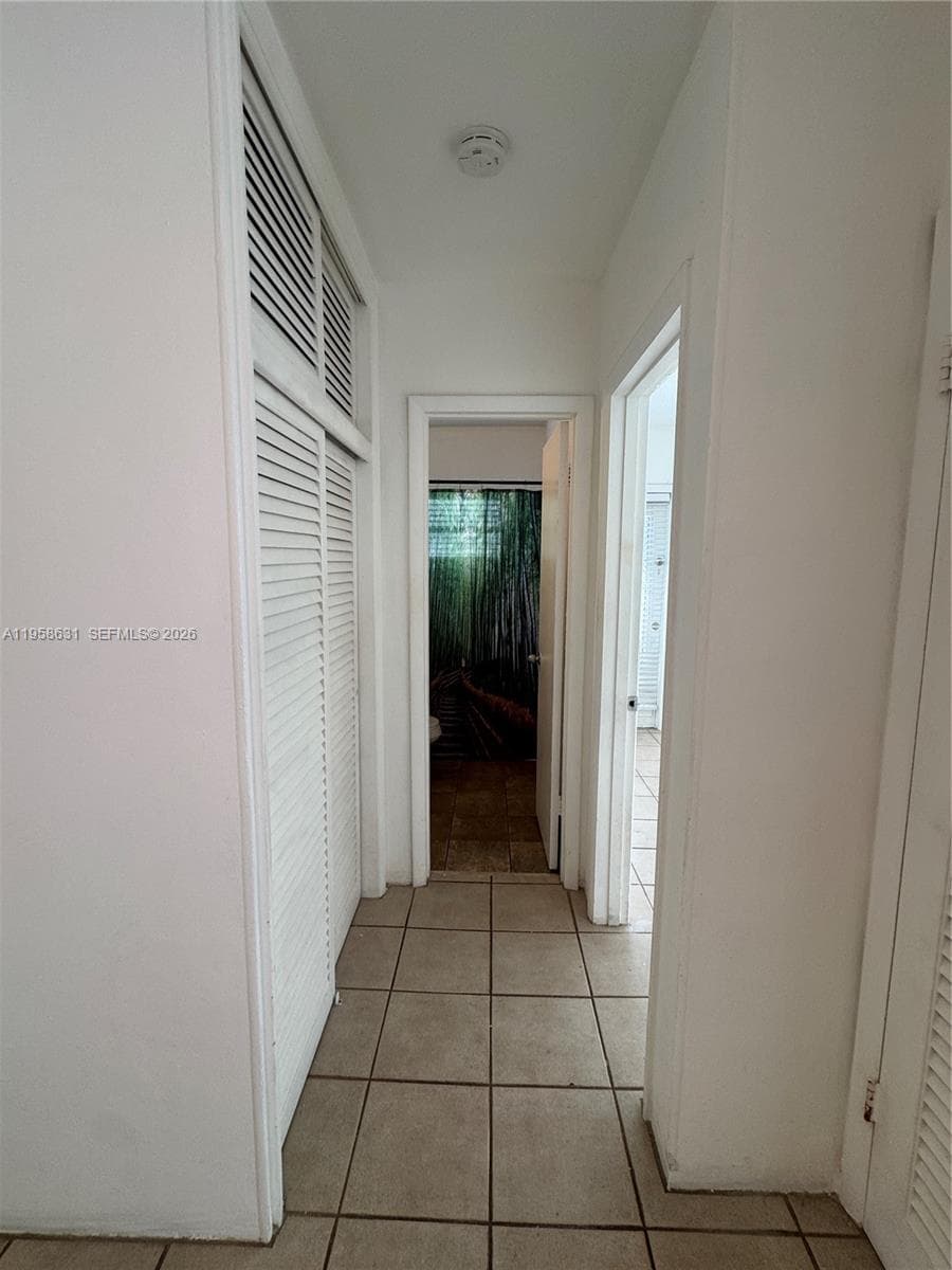921 MERIDIAN AVE APTS CON · #7 in Miami Beach - Photo 6