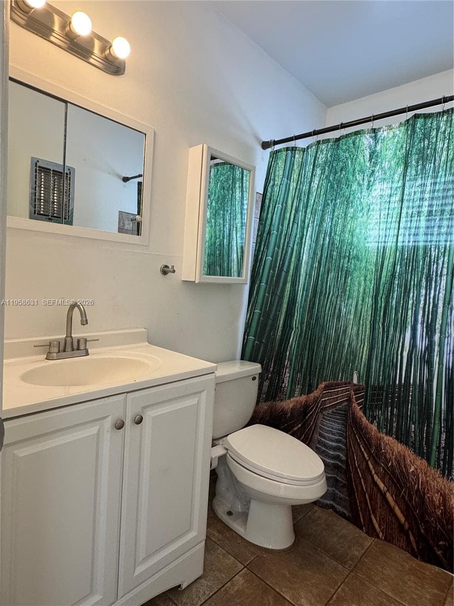 921 MERIDIAN AVE APTS CON · #7 in Miami Beach - Photo 8