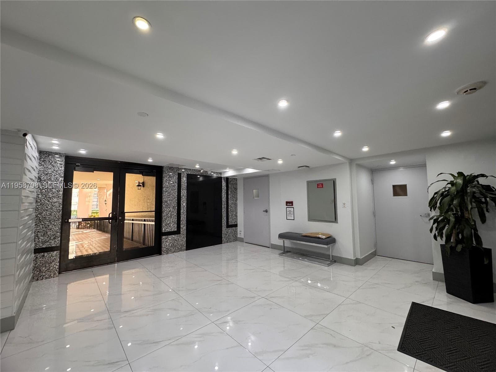 PLAZA OF AMERICAS CONDO P · #117 in Sunny Isles Beach - Photo 23