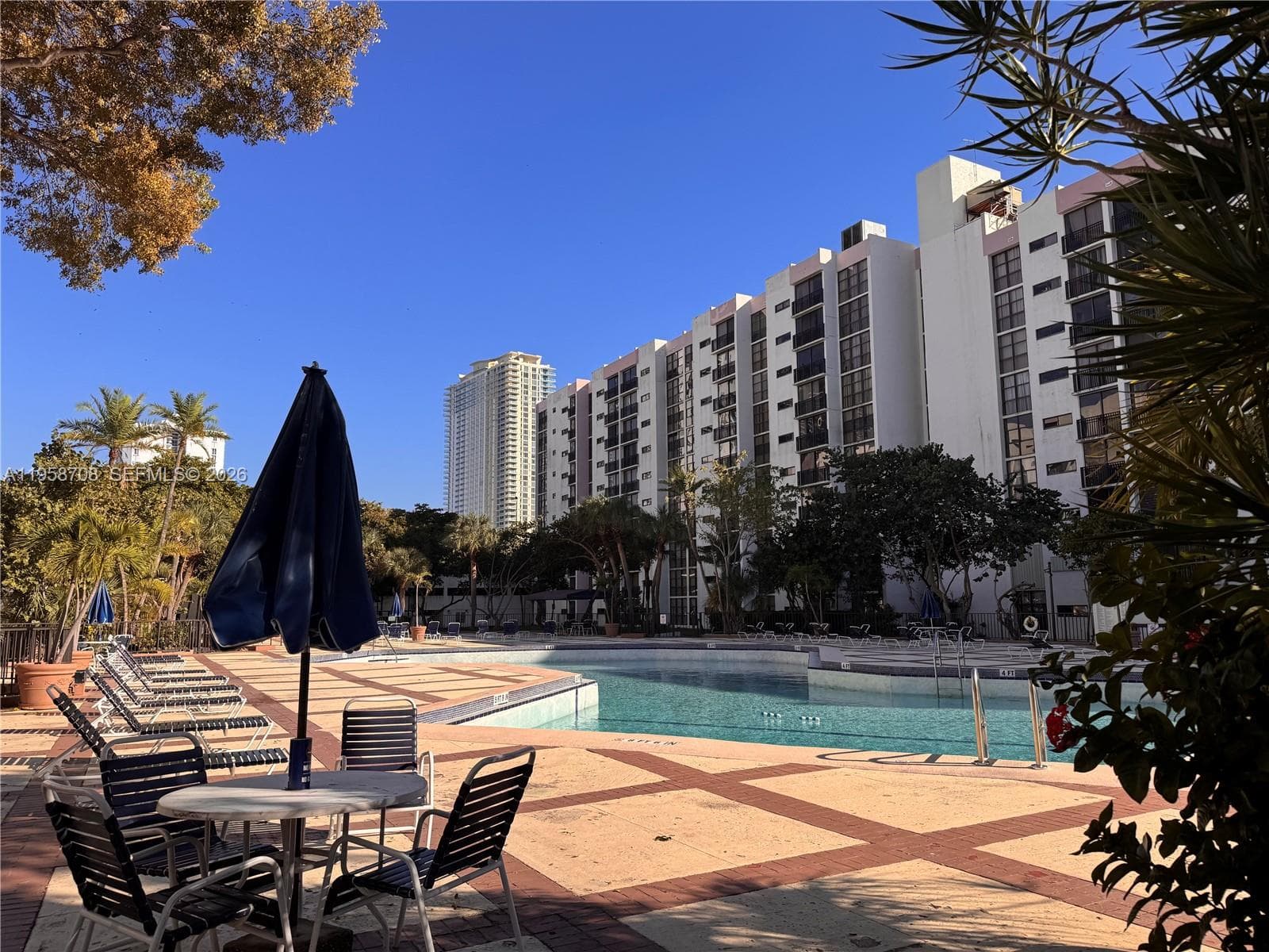 PLAZA OF AMERICAS CONDO P · #117 in Sunny Isles Beach - Photo 27
